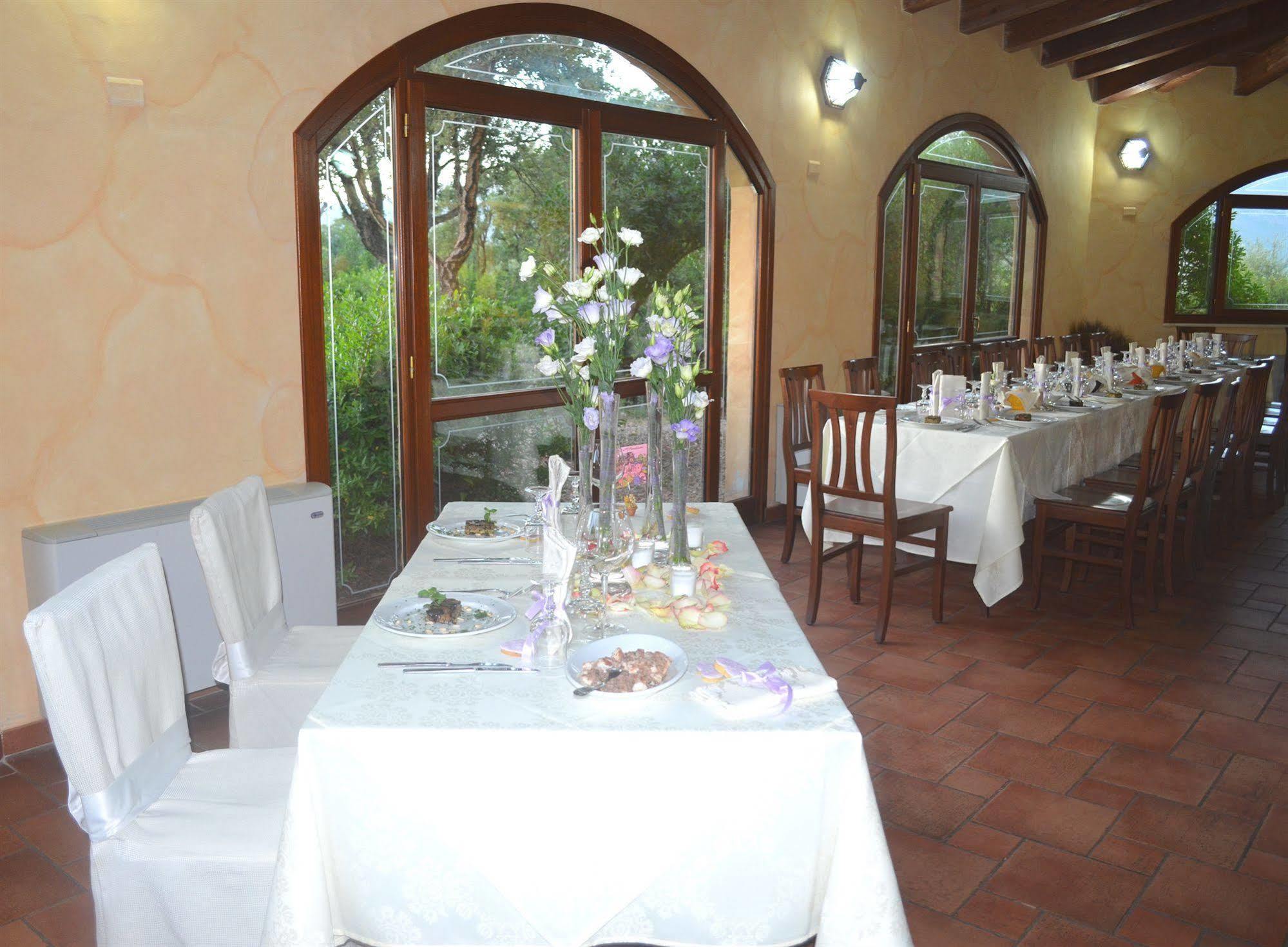 Hotel Giardino Corte Rubja Iglesias Exterior foto