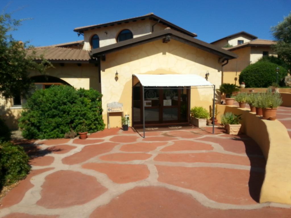 Hotel Giardino Corte Rubja Iglesias Exterior foto